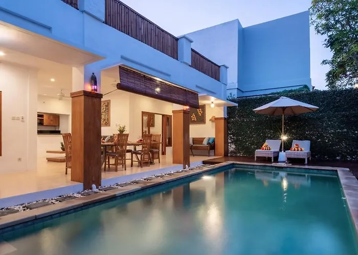 Villa Genta- Petitenget 2br Villa, Walk To Beach!