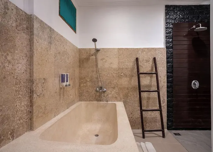 Genta- Petitenget 2br Villa, Walk To Beach! * Seminyak (Bali)