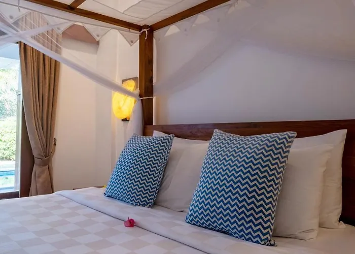 Genta- Petitenget 2br Villa, Walk To Beach! * Seminyak (Bali)