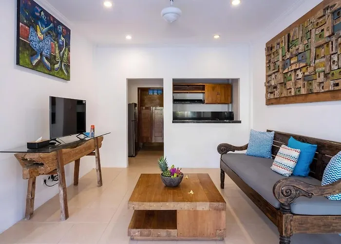 Villa Genta- Petitenget 2br Villa, Walk To Beach! *